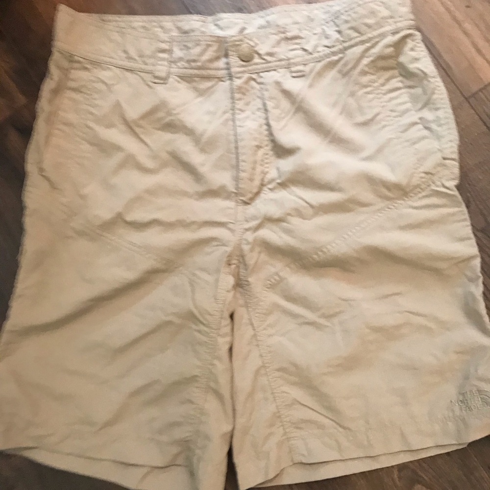 Men’s north face shorts